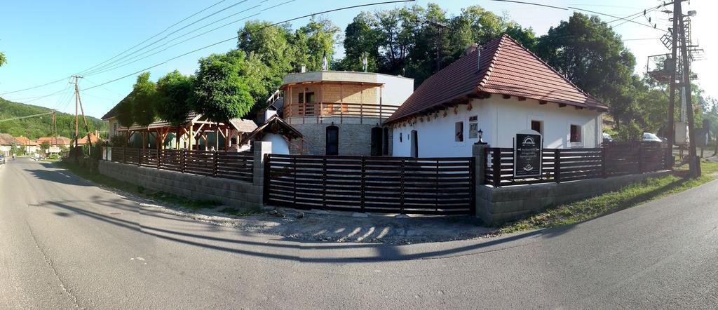 Zempléni Pitvaros Pihenő Telkibánya Exterior foto