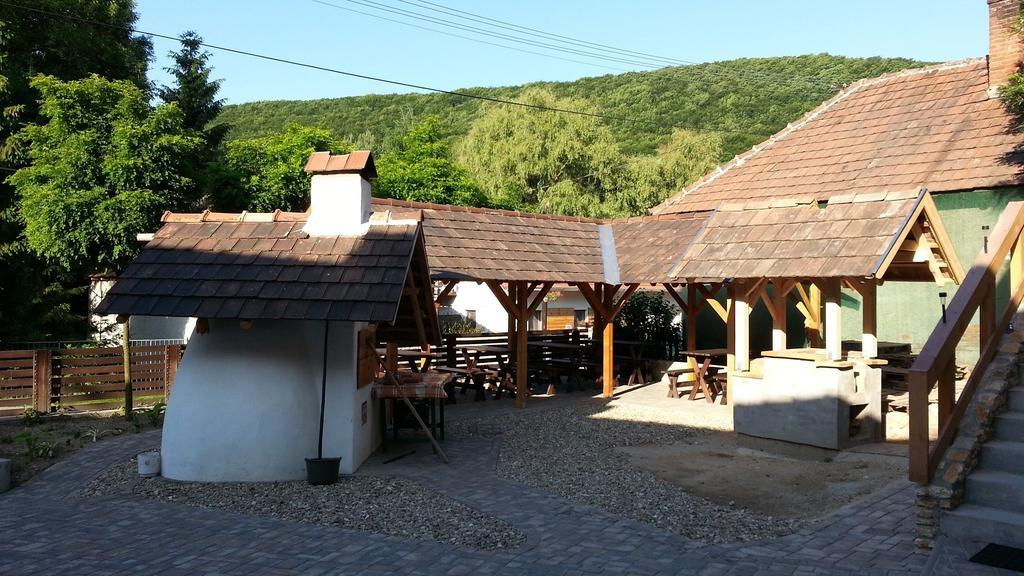 Zempléni Pitvaros Pihenő Telkibánya Exterior foto