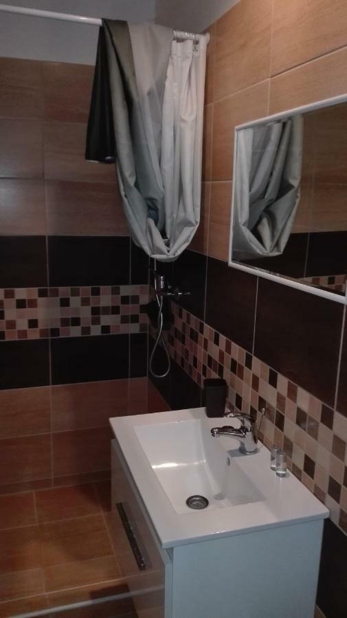 Zempléni Pitvaros Pihenő Telkibánya Exterior foto